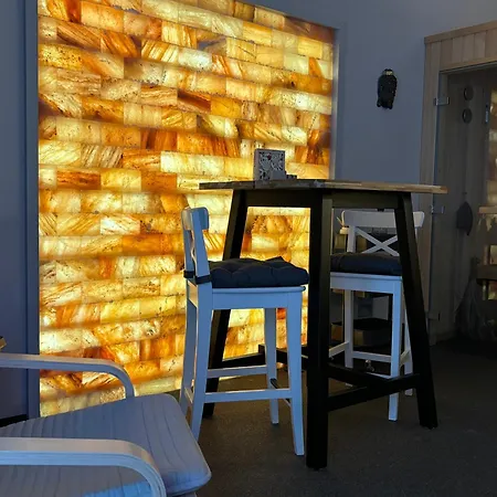 Relax Trois Bornes - De Grenspost