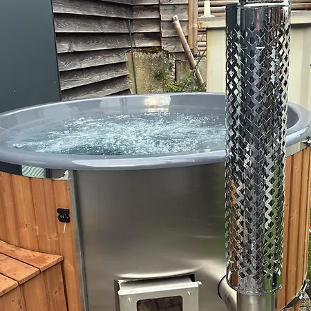 Relax Trois Bornes - De Grenspost