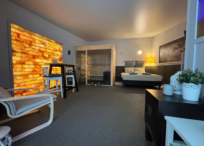 Couette-café Relax Trois Bornes - De Grenspost